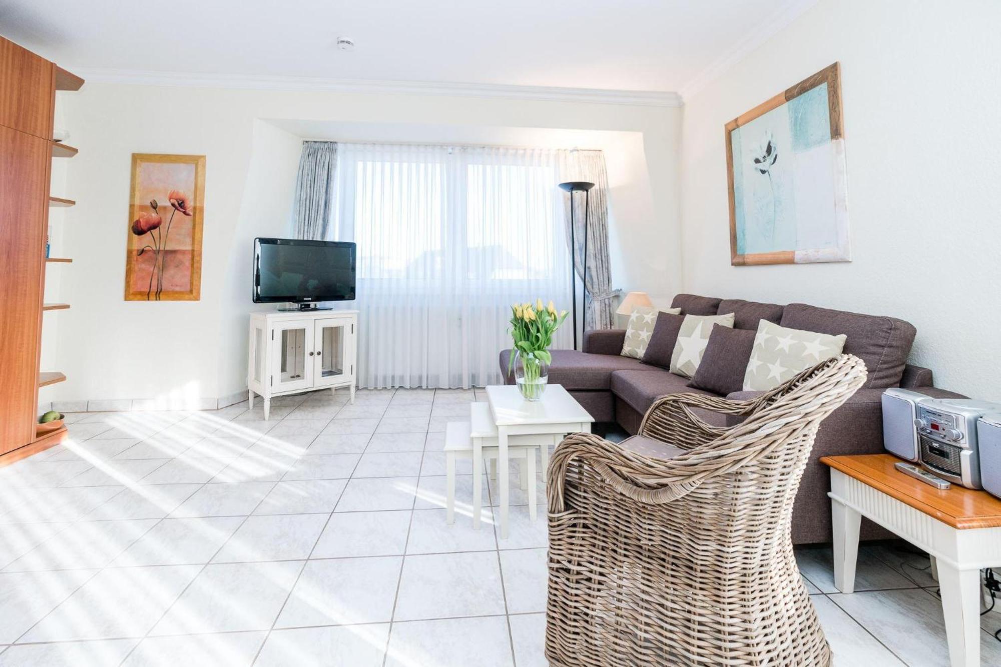 Apartment Haus-ornum-3-og-wohnung-25